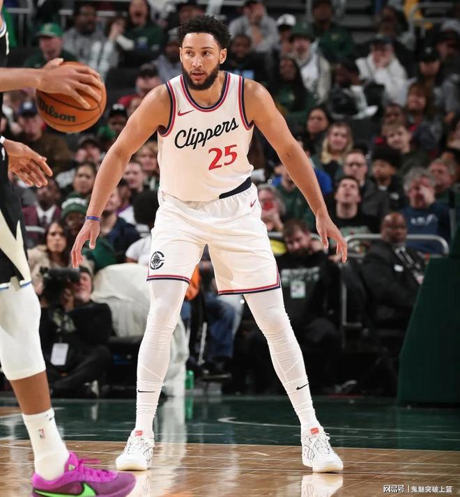 转会期德甲传出新动向,纽约尼克斯止住颓势,管理层表态——更衣室稳定,细节决定成败的简单介绍-玖鼎官网