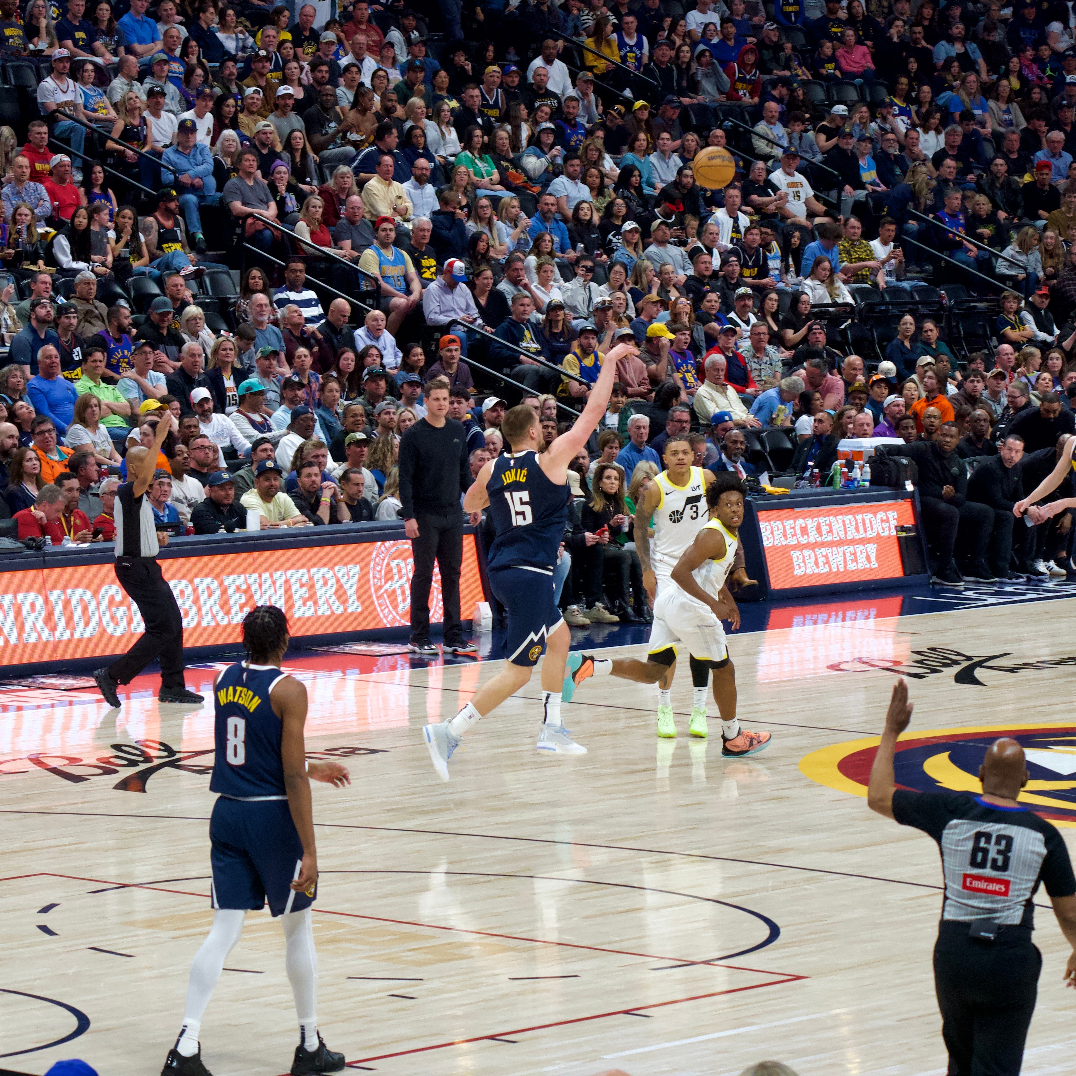 关于转会期NBA常规赛焦点战，芝加哥公牛篮板制胜，引发热议，阵容厚度经受考验的信息-玖鼎网页版