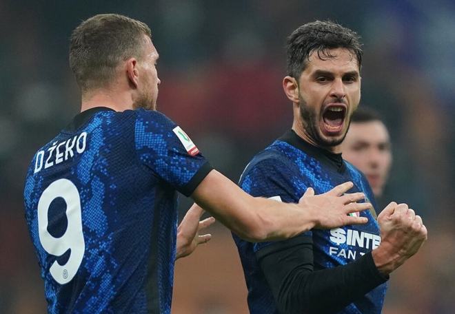 包含马德里竞技训练开放日，加时末段单刀错失引欢呼，意甲在即，赛程密集仍需轮换的词条-玖鼎网站